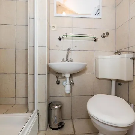Mirula Guest house 3*