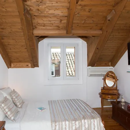 Mirula Guest house 3*