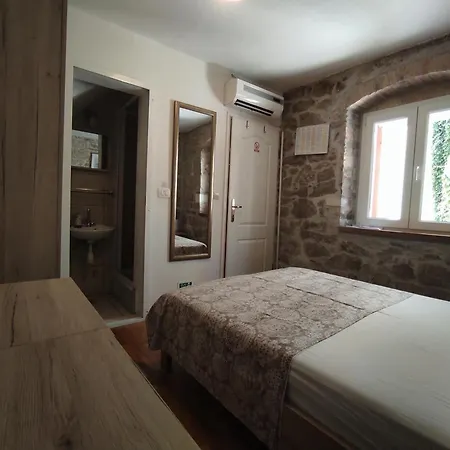 Guest house Mirula 3*
