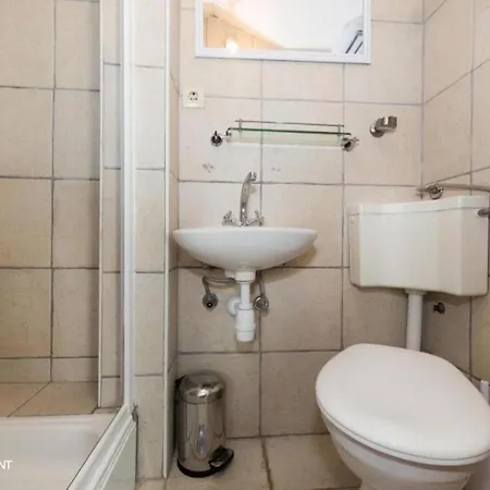 Guest house Mirula 3*