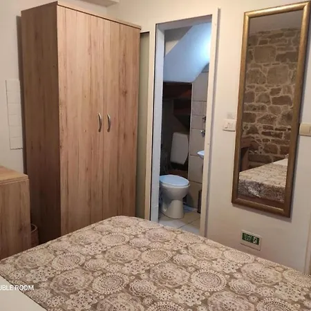 Guest house Mirula 3*